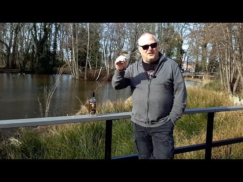 Mark’s Whisky Ramblings 382: Auchentoshan 26 Year Old Darkness Master of Malt