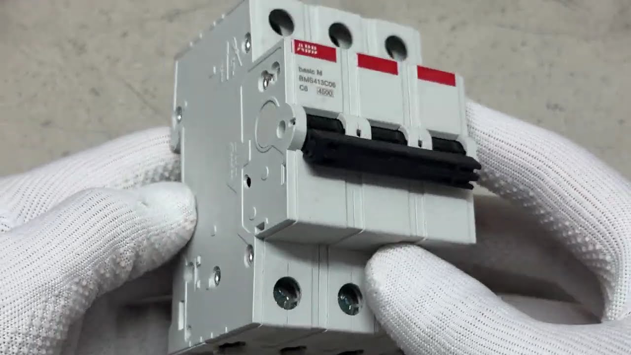 Автоматичний вимикач ABB BMS413-C06 3p 6A тип C серія Basic 2CDS643041R0064