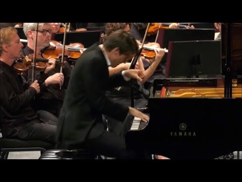 Vladimir Petrov: S. Rachmaninov - Rhapsody on a Theme of Paganini, Op.43