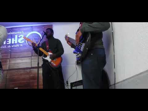 Santidade/Mais de Deus e Menos de mim  Grupo Shekinah COVER