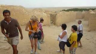 preview picture of video 'DESTINO: TÚNEZ (Montaña y Oasis en Chebika, Desierto del Sahara)'