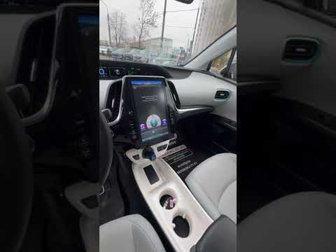 фото toyota prius iv (xw50) 0