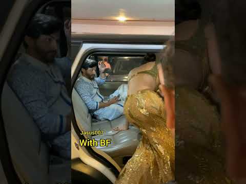 With Bf😍. #janhvikapoor #shorts #jasus007 #bollywood