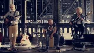 Biffy Clyro - Acoustic in Paris 2010 [HD]
