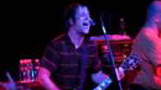 No use for a name - Straight from the jacket