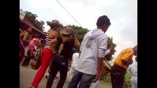 preview picture of video 'el carnaval de recuerdo 2013 COMPARSA DE LA LLIMI BARANOA'