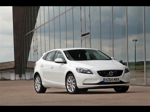 VOLVO V40 CROSS COUNTRY 2014 REVIEW