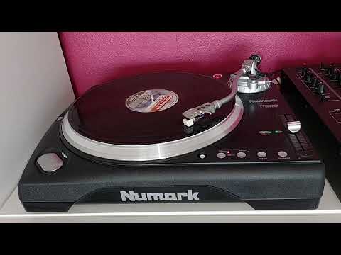 Aquagen feat. Rozalla - Everybody's Free (Green Court Remix) 2002