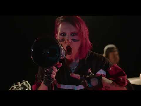 KingQueen - Burn This Motha