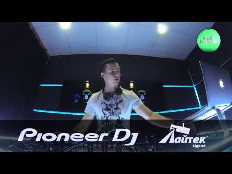 Live @ Radio Intense 27.08.2013 - Konstantin Yoodza (Catapult Live Show 012)