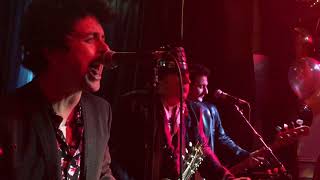 Bille Joe Armstrong &amp; Jesse Malin&#39;s New Years Show Pt.3 (Ramones – Can’t Make It On Time)