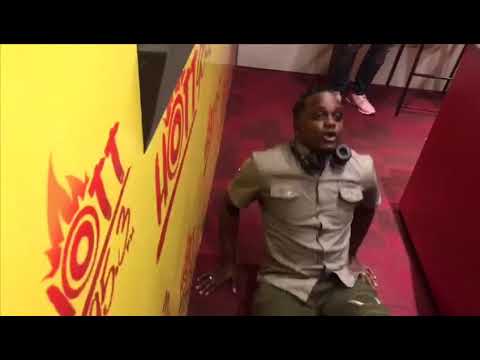 MANDELLA LINKZ / SCUM SOCA CONNECTS US MOVEMENTS .