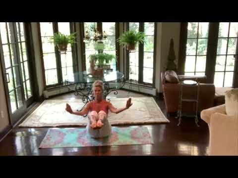 Vinyasa Flow with Lynn