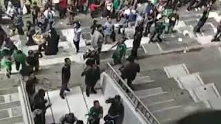 Download lagu Di serang BCS .Aremania tetap bernyanyi mp3