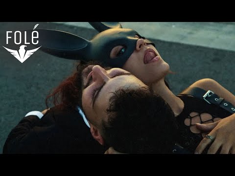 Young Arti - Piqué/poppin