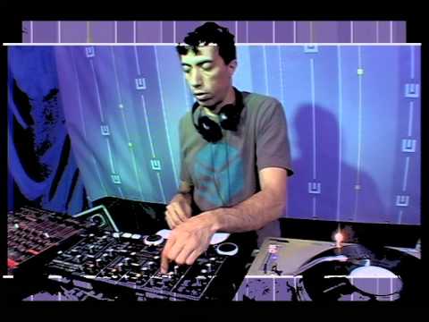 Boeing (Leonel Castillo) en Buenos Aliens - Archivo 001