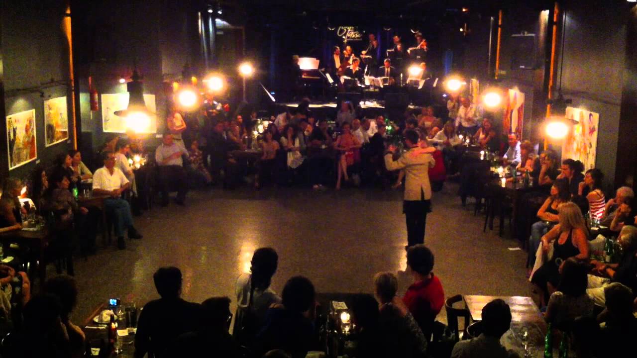 Café Dominguez - Inés Muzzopappa y Dante Sánchez con Rascacielos en el Tasso