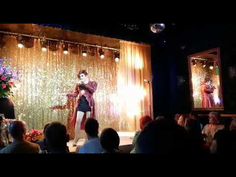 Andy Maine Travestie,singt Träume werden wahr von Romy Haag