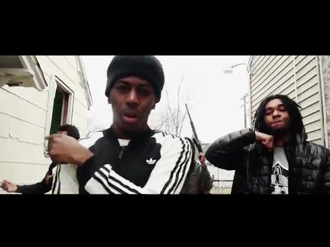 Jay Jullio f/ Ray Ray #Stunthard Buda - Patrick Ewing (44)