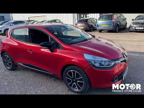 Renault Clio Dynamique  MediaNav Hatchback (2015)