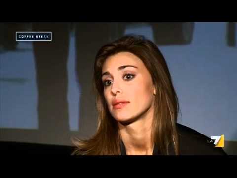 COFFEE BREAK 18/04/2011 - Intervista a Belen Rodriguez