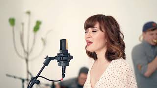 “Ellie” by Olivia Millerschin (Live Session)