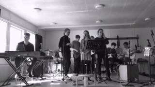 Liniehold musik. Brilliant Sky m Saybia