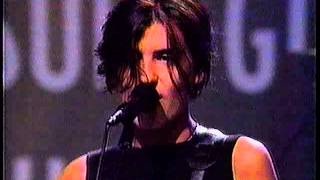 Elastica &#39;Hold Me Now&#39; on Fashionably Loud 1995 live concert performance