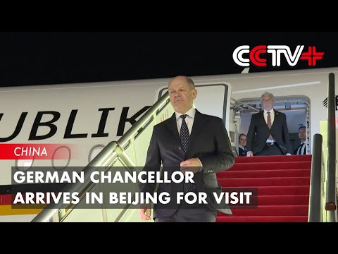 German Chancellor Arrives in Beijing for Visit
