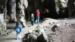 preview picture of video 'Wet Cave at Naracoorte National Park'