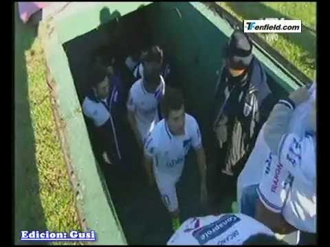 Salida a la cancha en el clasico (Final uruguayo 2014-2015)