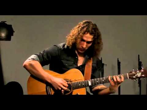 Shaun Hopper - "Bohemian Rhapsody" - Live Performance in TrueFire Studio