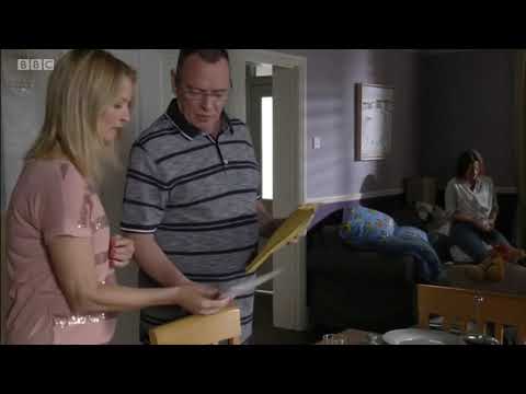 Ben gets a card from Pam and Les/Bobby opens his birthday present - EastEnders (22/07/19)