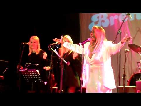 Brenda Holloway - Reconsider - Live in London - April 2014