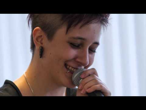 Sassa Unplugged (w Julien fabre on Guitar) - Snippet