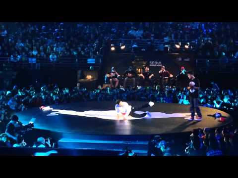 Roxrite vs. Arex Red Bull BC One Finals Seoul 2013