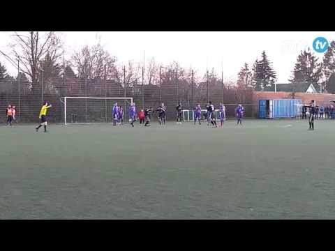 Sascha Kadow (FC Spandau 06) trifft zum 2:1 gegen Eintracht Mahlsdorf II