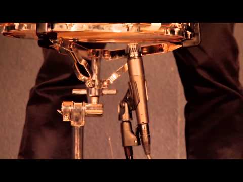 The Tone Tank - Robot Mic Stand in Action on Snare!