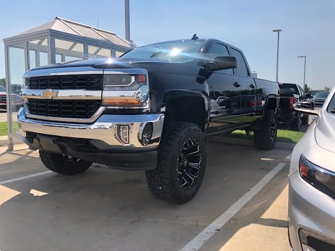 ROUGH COUNTRY 7" LIFT ON CHEVY SILVERADO REVIEW