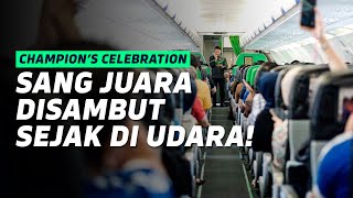 Download lagu Dari Darat Hingga Udara Semua Menyambut Sang Juara 🏆 | PERSIB Champion's Celebration mp3 Download lagu Dari Darat Hingga Udara Semua Menyambut Sang Juara 🏆 | PERSIB Champion's Celebration mp3