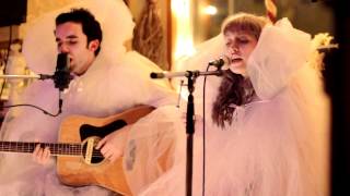 Twin Sister - Space Babe