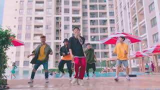 Buồn Một Chút Rồi Thôi (Short Dance)