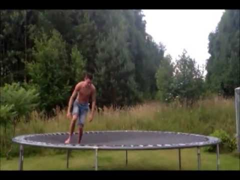 Triki na Trampolinie