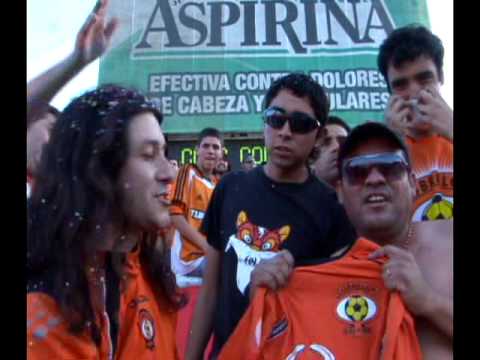 "Hinchas, Pasión sin Límites - Historias de Pasión - Huracán Naranja" Barra: Huracan Naranja &bull; Club: Cobreloa