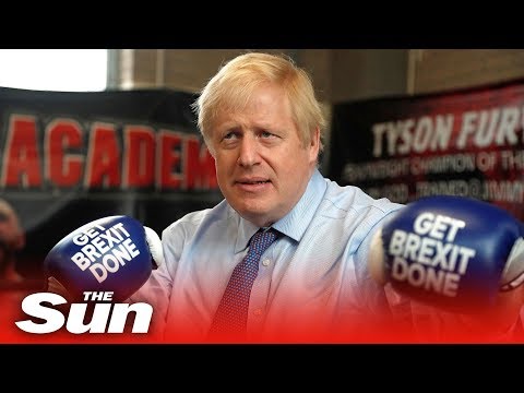 Ο Μπόρις Τζόνσον ρίχνει μπουνιές στο... Brexit και γίνεται viral - CNN.gr