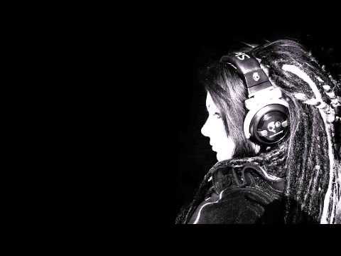 Riddim Tuffa ft. Ponchita Peligros & Lasai - Musical Attack