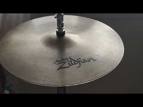 Zildjian 14" A Series New Beat Hi-Hat Cymbals (Pair) Traditional image 7