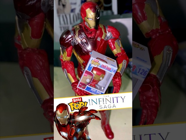 Vídeo relacionado con Funko Pop! Keychain: Marvel - New Classics - Iron Man - Minifigura de Vinilo Coleccionable Llavero Original - Relleno de Calcetines - Idea de Regalo- Mercancia Oficial