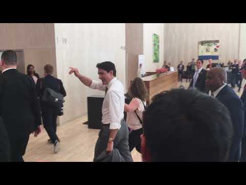 2018-0208 Justin Trudeau visits 650 California Street, San Francisco