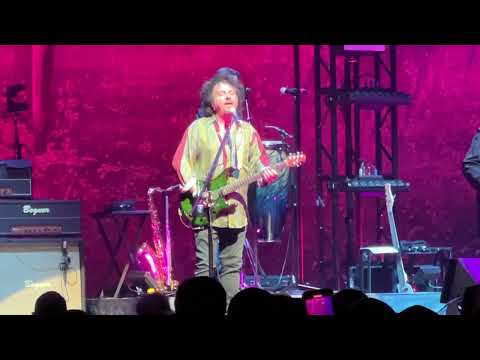 Toto - I'll Be Over You (live) in Indianapolis May 5, 2022